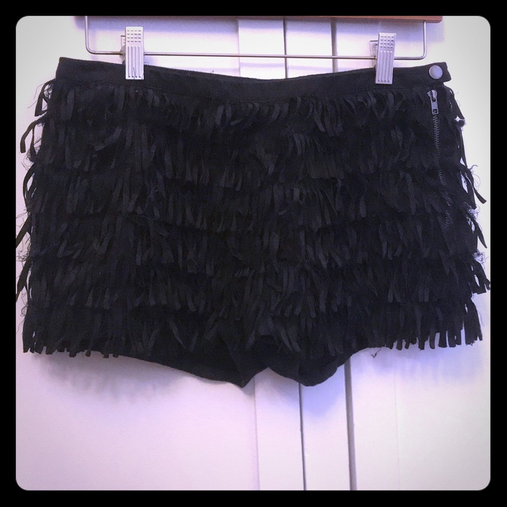 Fringe shorts